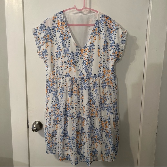 Floral ruffle sleeve swing dress - Picture 4 of 5